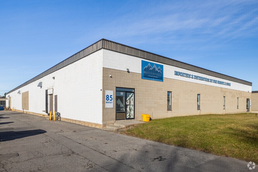 85 Bentley Ave, Ottawa, ON à louer - Photo principale – Image 1 sur 3