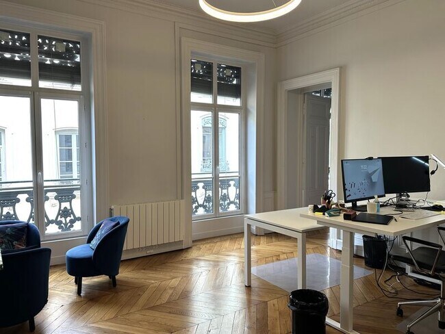 Plus de détails pour Bureau à louer