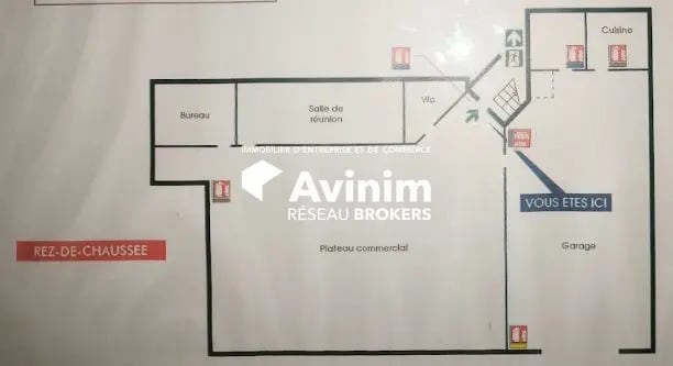 Local d’activités dans Épinay-sur-Orge à louer - Photo de l’immeuble – Image 3 sur 11