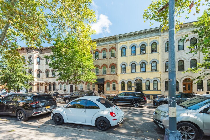 316 Suydam St, Brooklyn, NY à vendre - Photo de l’immeuble – Image 1 sur 14