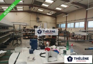 Plus de détails pour Local d'activités à louer