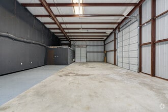 2121 Brittmoore Rd, Houston, TX à louer Photo intérieure– Image 2 sur 3