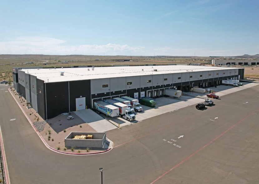 9210 Daytona Rd. NW, Albuquerque, NM à louer - Photo de l’immeuble – Image 3 sur 11