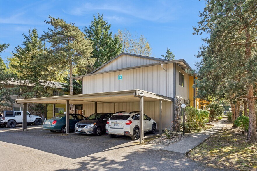 6645-6755 SW Terri Ct, Portland, OR à vendre - Photo de l’immeuble – Image 2 sur 13