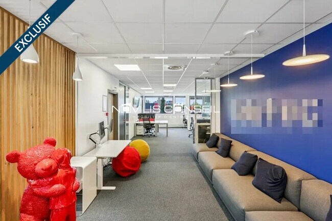 Plus de détails pour Bureau à vendre