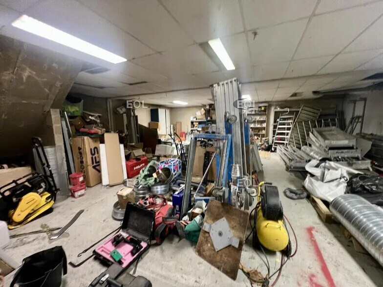 Industriel/Logistique dans Romainville à vendre - Photo de l’immeuble – Image 3 sur 15