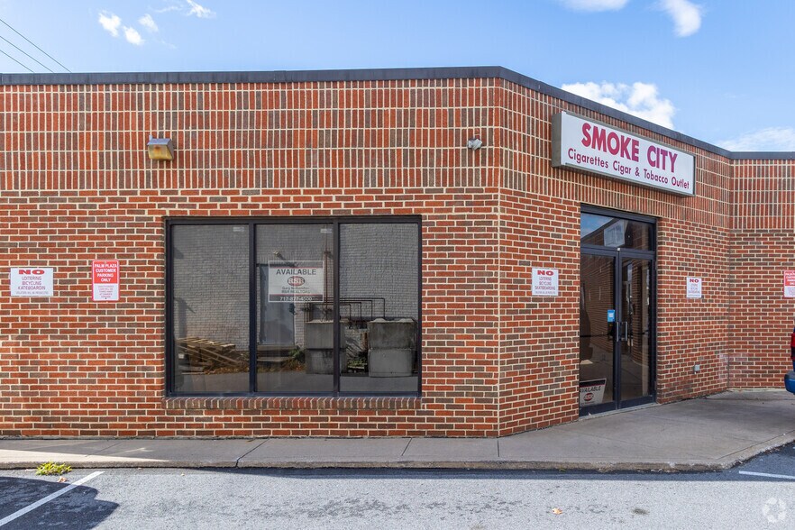 28-36 W Main St, Palmyra, PA à louer - Photo de l’immeuble – Image 3 sur 4