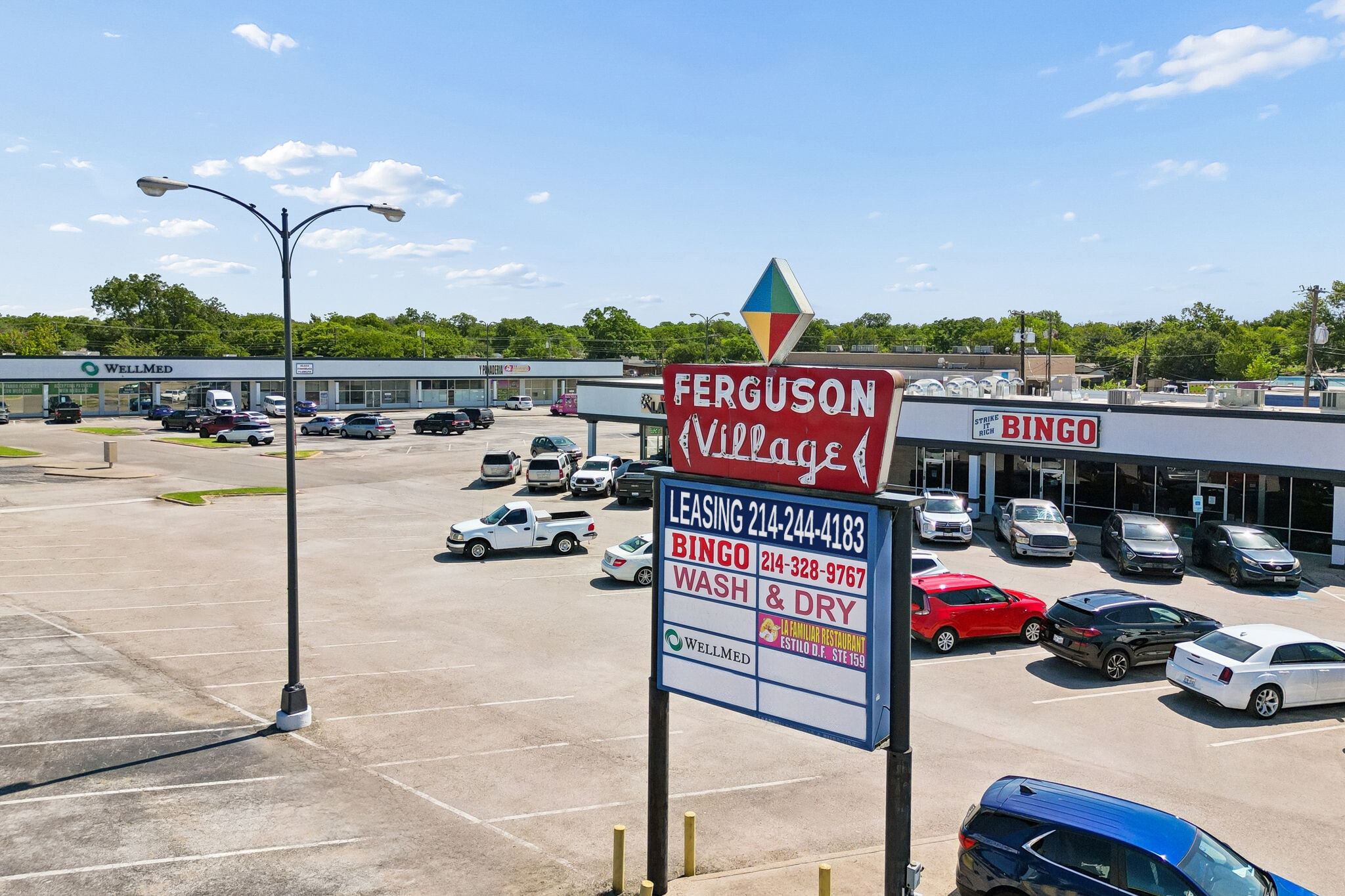 9888 Ferguson Rd, Dallas, TX à louer Photo de l’immeuble– Image 1 sur 6