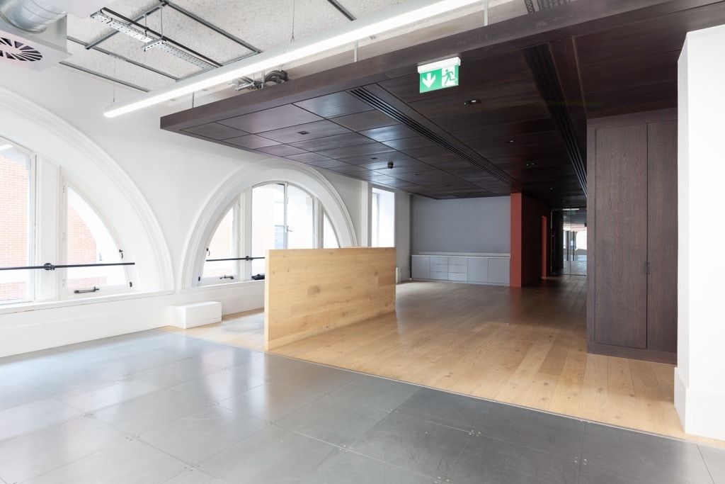 162 Oxford St, Londres à louer Photo intérieure– Image 1 sur 5