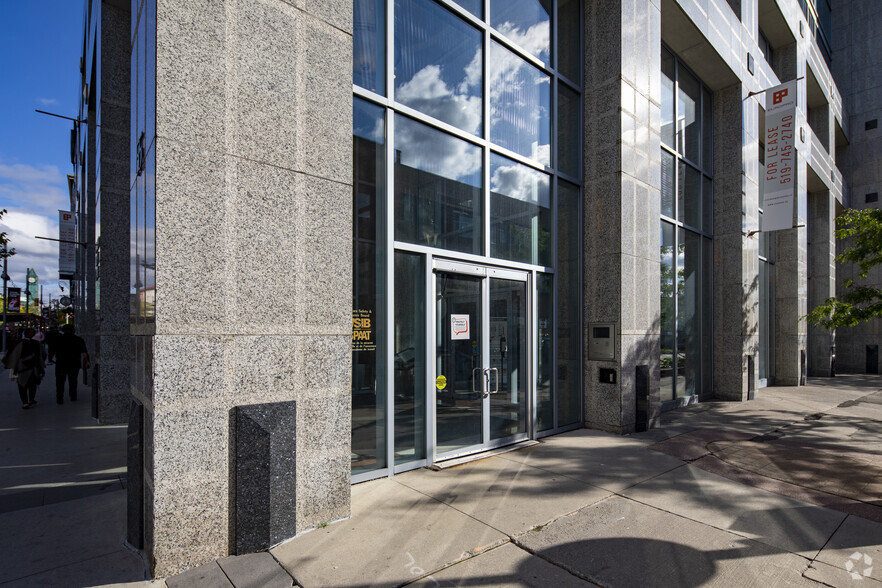 55 King St W, Kitchener, ON à louer - Photo de l’immeuble – Image 3 sur 12