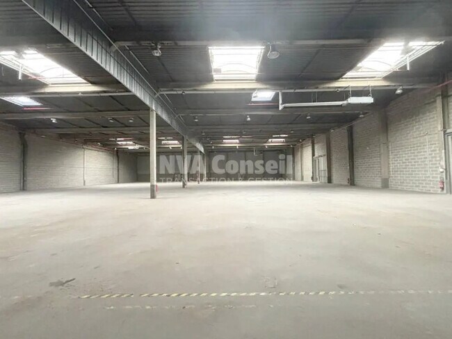 Plus de détails pour 22 Avenue Paul Langevin, Herblay-sur-Seine - Industriel/Logistique à louer