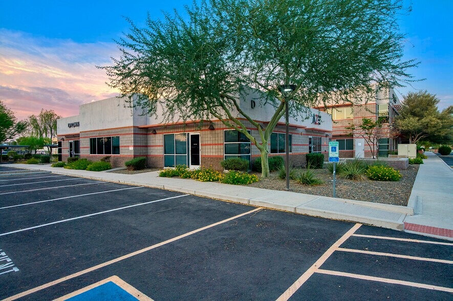 16222 N 59th Ave, Glendale, AZ à vendre - Photo de l’immeuble – Image 2 sur 10