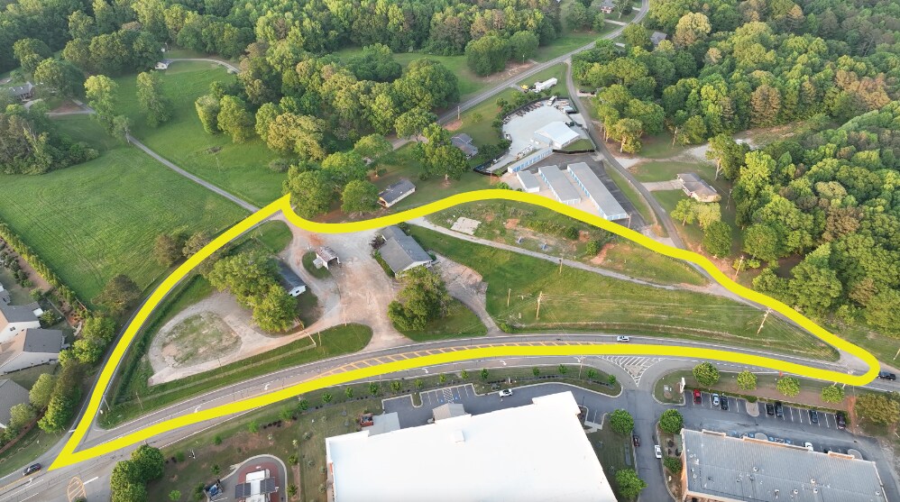 4195 Hickory Flat Hwy, Holly Springs, GA à vendre Photo principale– Image 1 sur 6