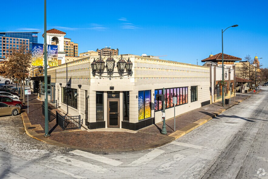 414-418 Nichols Rd, Kansas City, MO à louer - Photo principale – Image 3 sur 15