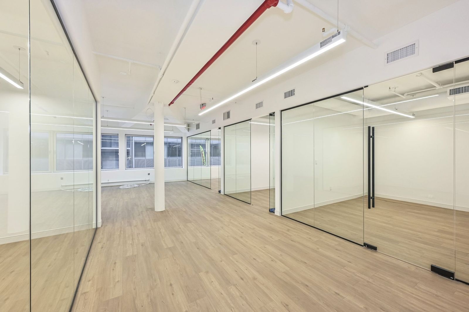 6 E 46th St, New York, NY à louer Photo intérieure– Image 1 sur 6