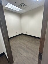 14001 McAuley Blvd, Oklahoma City, OK à louer Photo intérieure– Image 2 sur 3