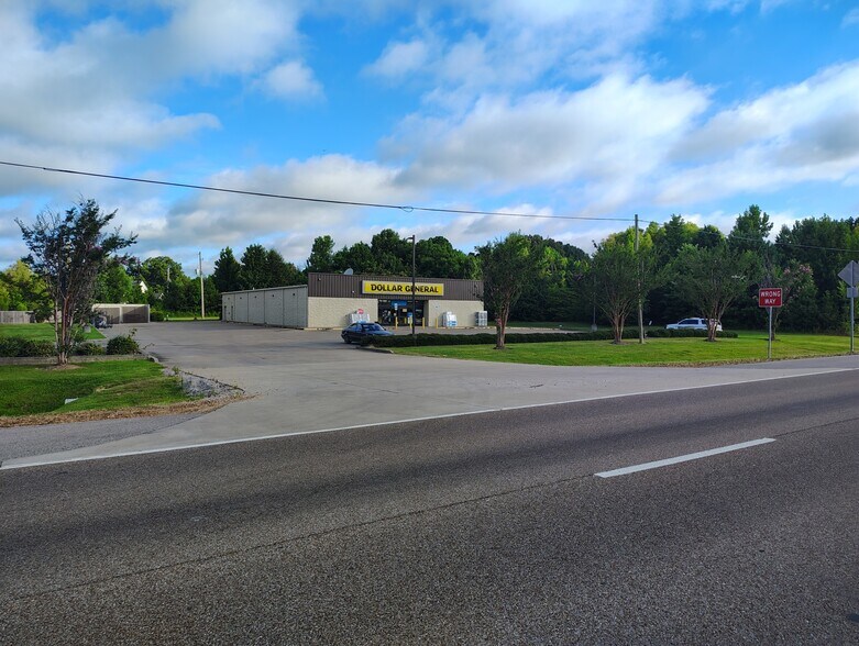 8021 Austin Peay Hwy, Millington, TN à vendre - Photo de l’immeuble – Image 2 sur 5