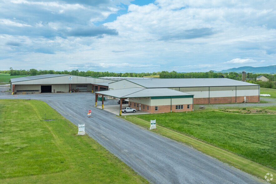 6100 Buchanan Trl W, Mercersburg, PA à vendre - Photo principale – Image 1 sur 5