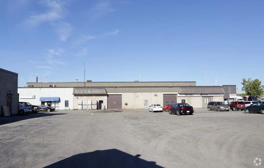 505 Kenora Ave, Hamilton, ON à vendre - Photo de l’immeuble – Image 1 sur 2