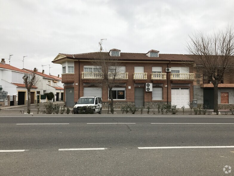 Avenida de María Antonia del Castillo Escudero, 19, Quismondo, Toledo à louer - Photo de l’immeuble – Image 2 sur 2