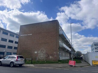 Plus de détails pour Conway St, Hove - Local d'activités à louer