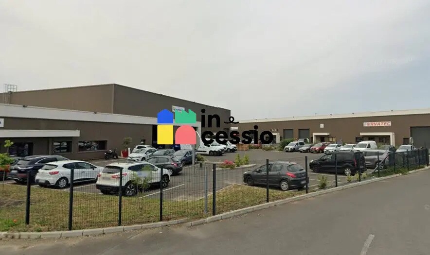 Local d’activités dans Le Mans à louer Photo de l’immeuble– Image 1 sur 2