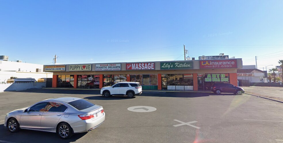 3466 S Decatur Blvd, Las Vegas, NV à louer - Photo de l’immeuble – Image 1 sur 2