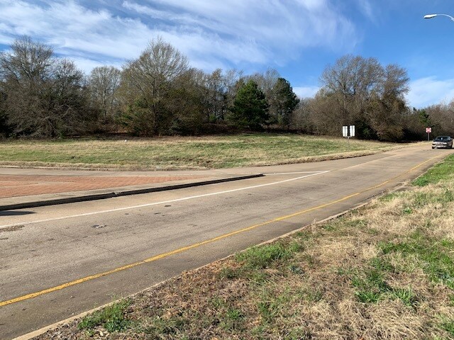 155 N State Highway 155, Palestine, TX à vendre - Photo de l’immeuble – Image 3 sur 22