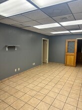 825 E Southmore Ave, Pasadena, TX à louer Photo intérieure– Image 2 sur 4