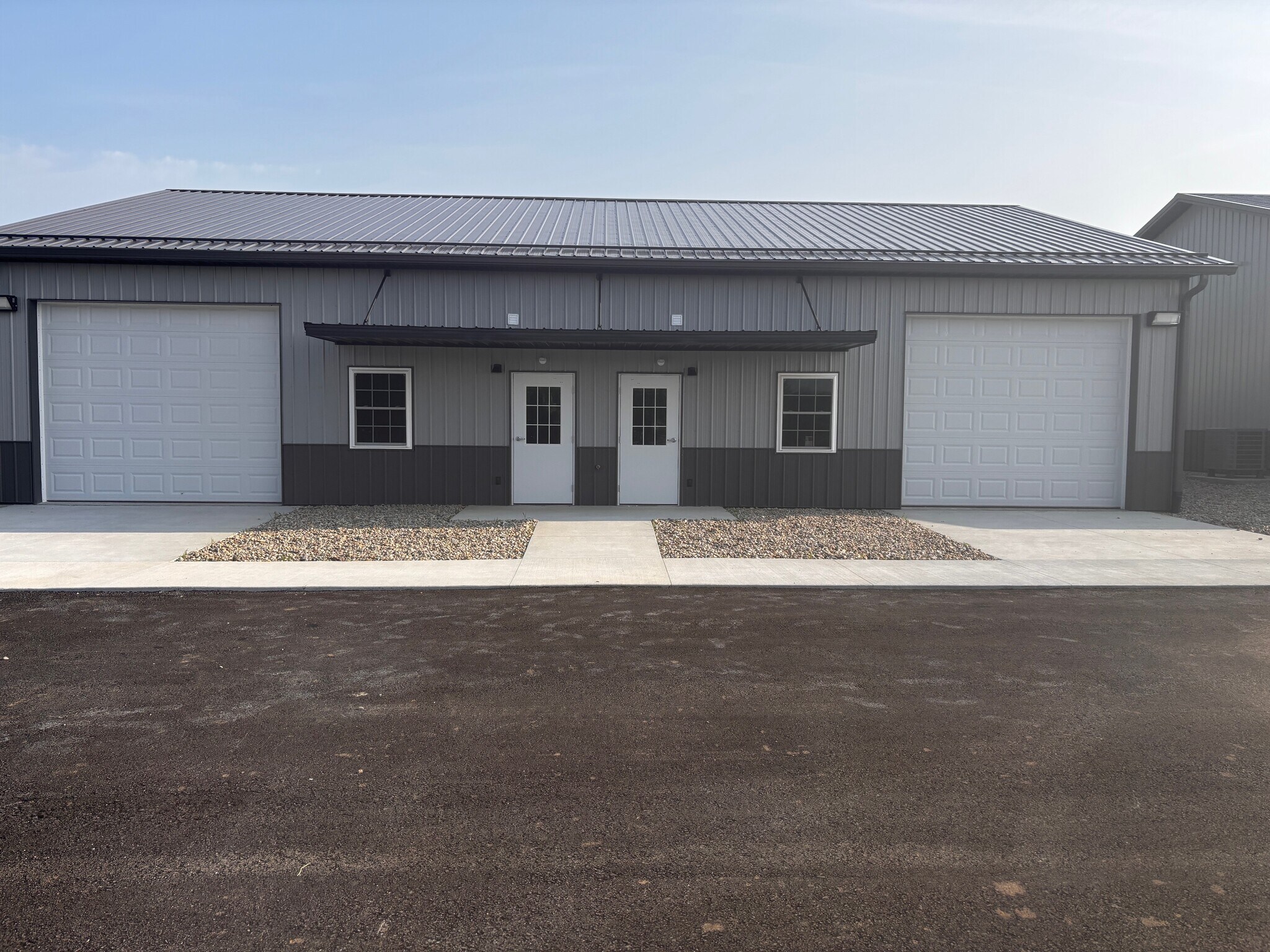 1401 Amy Ln, Franklin, IN à vendre Photo de l’immeuble– Image 1 sur 16