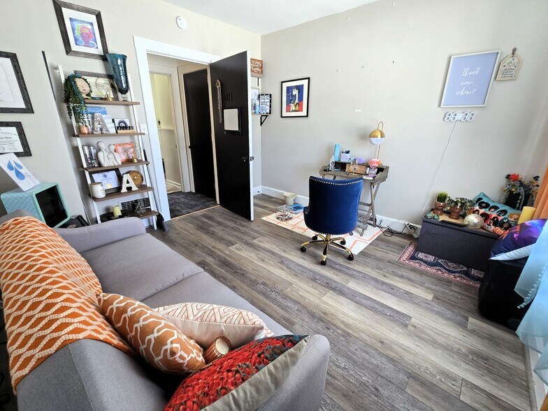 118 Main St, Lenoir, NC à louer - Photo de l’immeuble – Image 3 sur 6