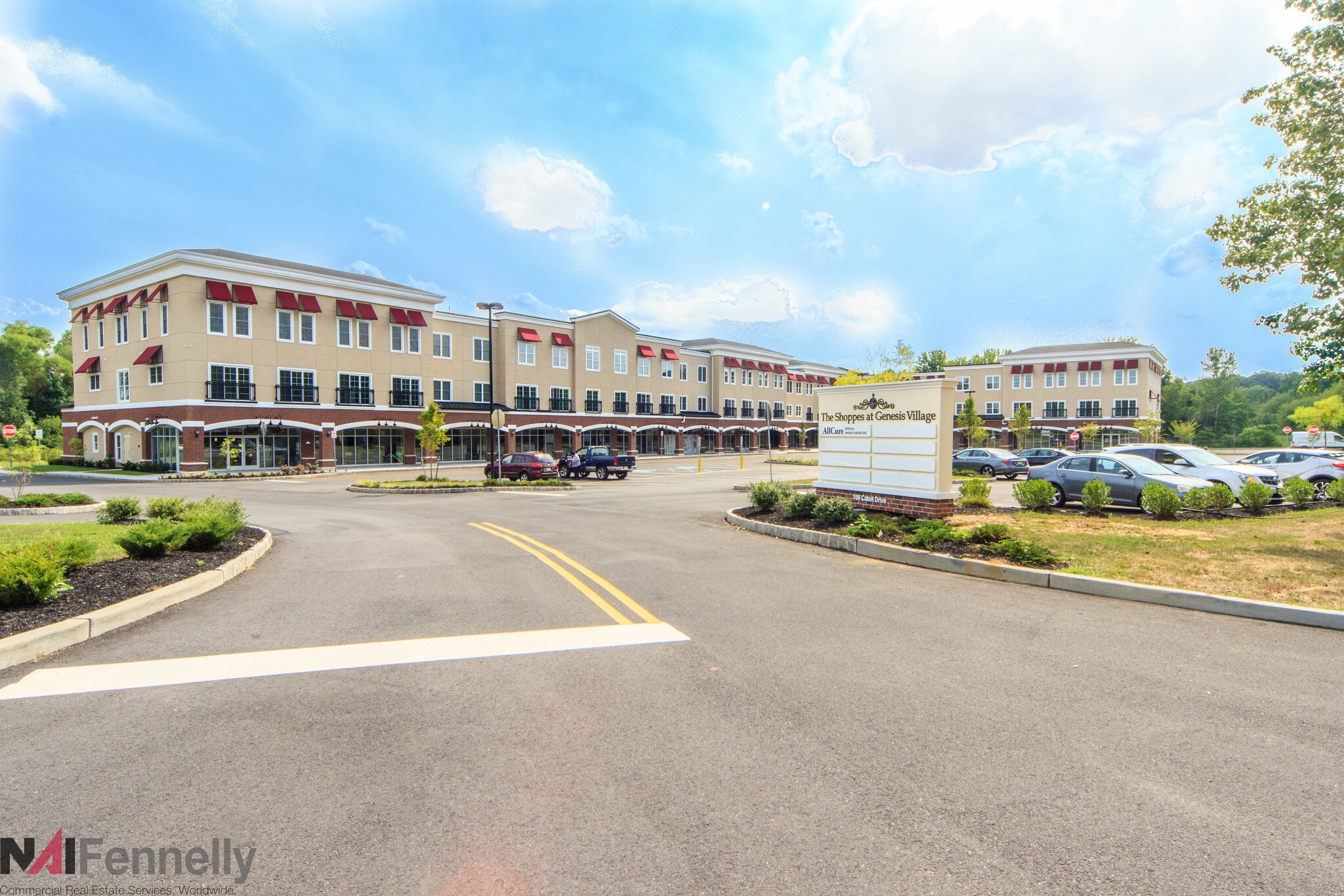 100 Cabot Dr, Hamilton, NJ à louer Photo principale– Image 1 sur 8