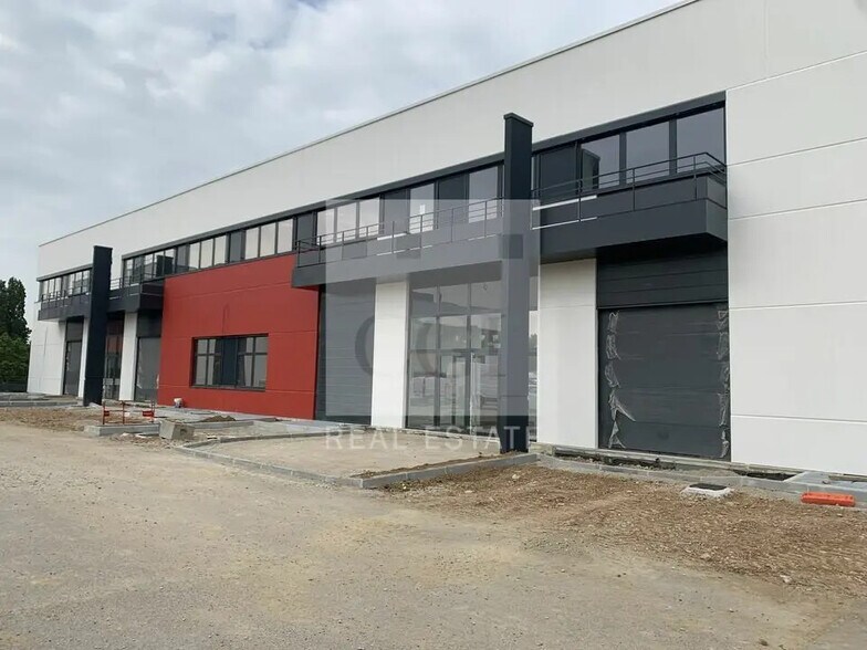 27 Chemin Des Peupliers, Dardilly à louer - Photo de l’immeuble – Image 1 sur 12