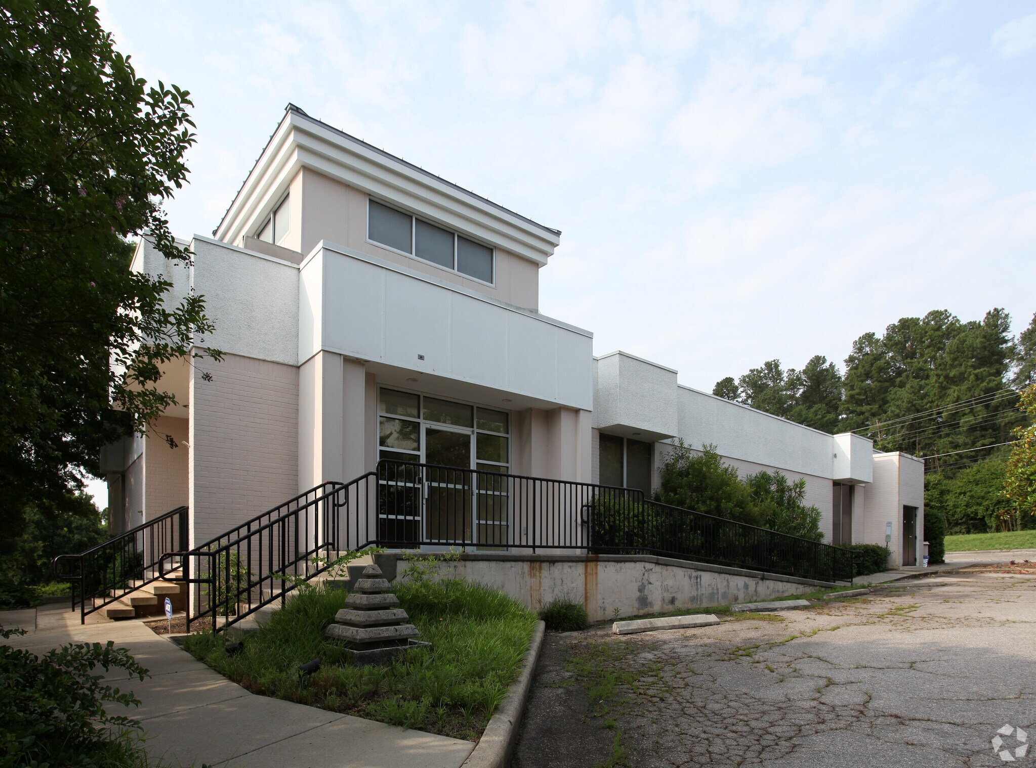 3613 Haworth Dr, Raleigh, NC à vendre Photo principale– Image 1 sur 4