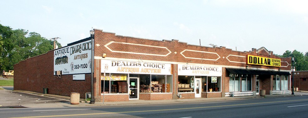 2101 8th Ave S, Nashville, TN à louer - Photo de l’immeuble – Image 2 sur 3