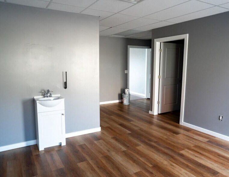 863 E Saint George Blvd, St George, UT à louer - Photo de l’immeuble – Image 3 sur 6