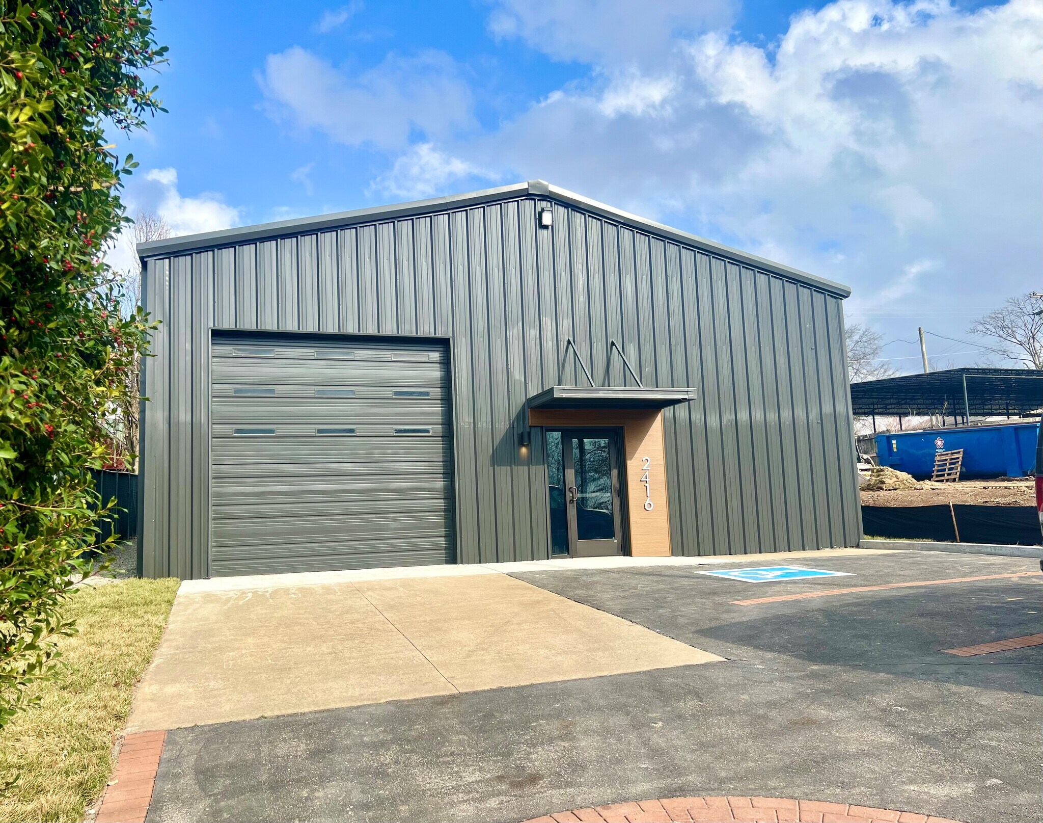 2416 Eugenia Ave, Nashville, TN à vendre Photo principale– Image 1 sur 5