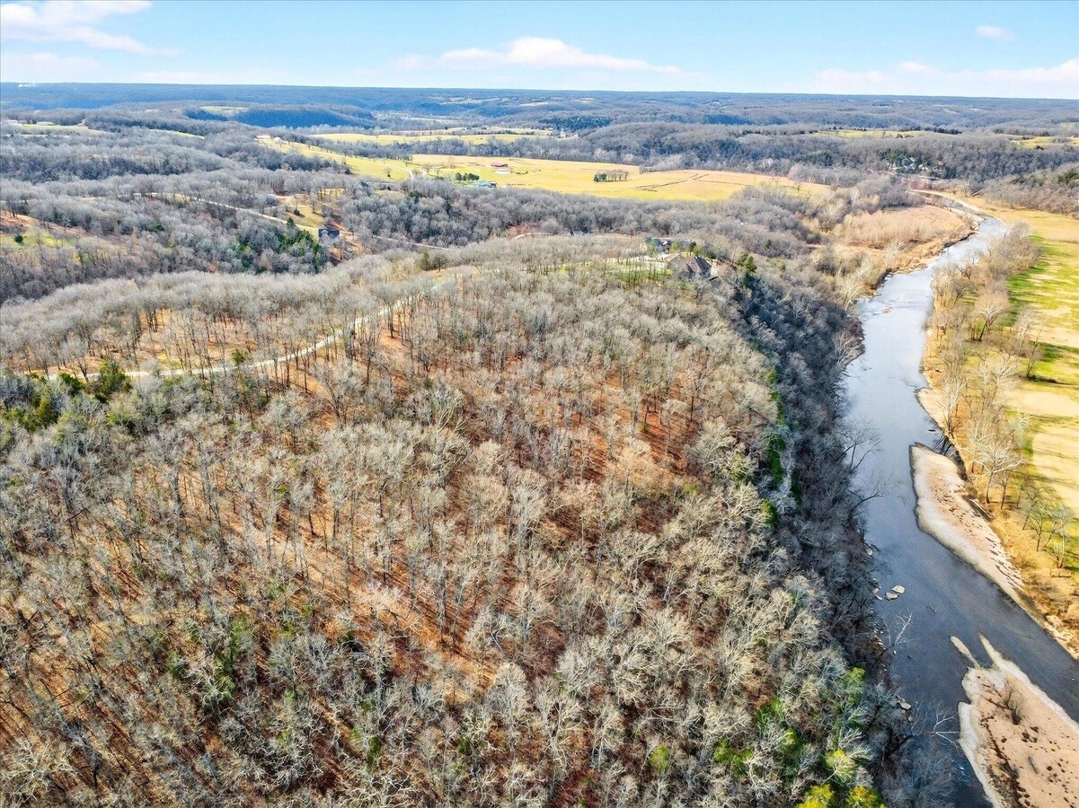 368 Regal Heights Ln, Galena, MO à vendre Photo principale– Image 1 sur 2