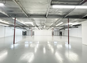 3281-3295 Industry Dr, Signal Hill, CA à louer Photo intérieure– Image 1 sur 12