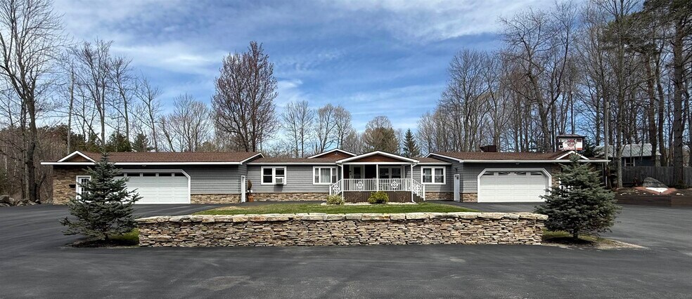 18 Mckabe Rd, Colton, NY à vendre - Photo principale – Image 1 sur 28