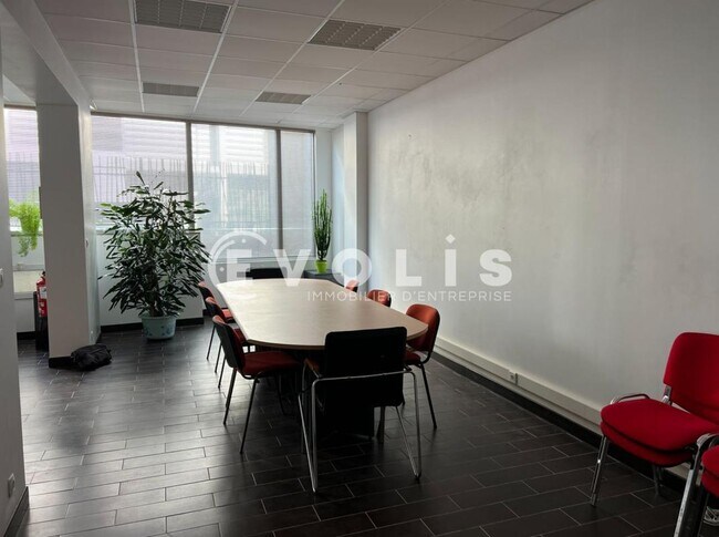 Plus de détails pour Bureau à vendre