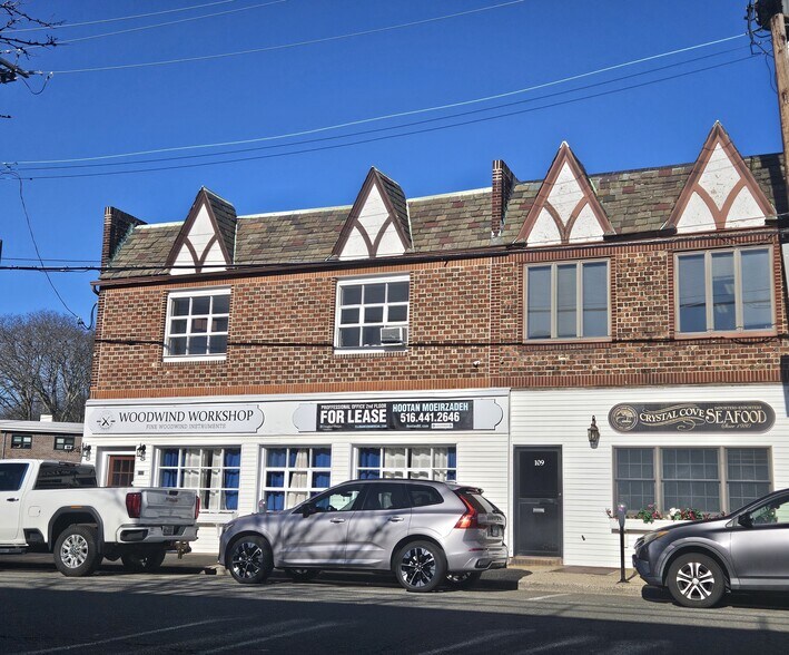 111-113 S Tyson Ave, Floral Park, NY à louer - Photo de l’immeuble – Image 2 sur 18