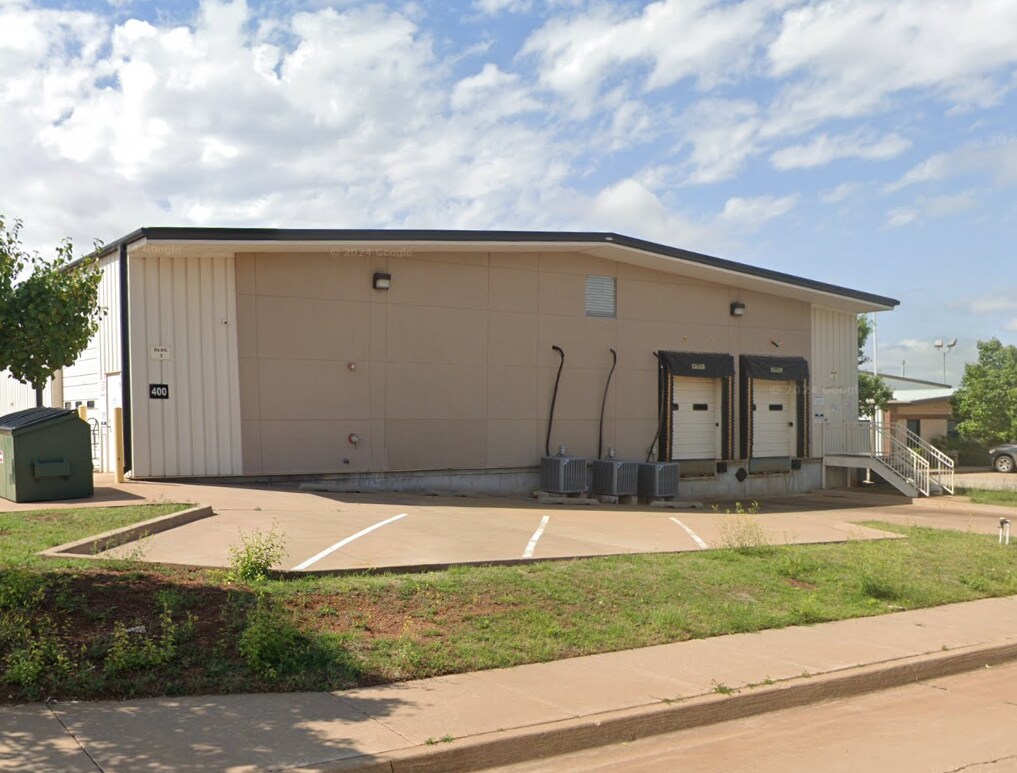 400 Westland dr, Edmond, OK à vendre Photo principale– Image 1 sur 6