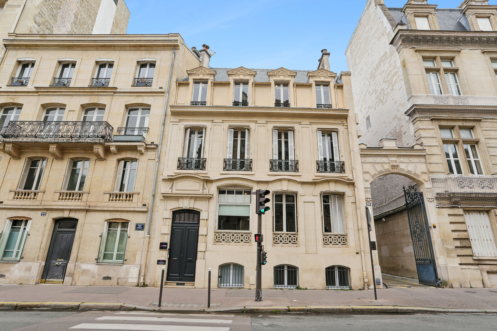 20 Rue De Prony, Paris à louer Photo de l’immeuble– Image 1 sur 15
