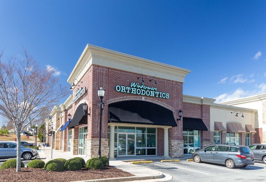3130 Mathis Airport Pky, Suwanee, GA à louer - Photo de l’immeuble – Image 2 sur 4