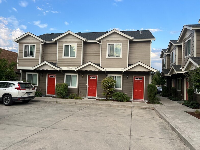 540 W 3rd Ave, Junction City, OR à vendre - Photo de l’immeuble – Image 2 sur 15