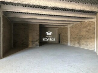 Plus de détails pour Local commercial à louer