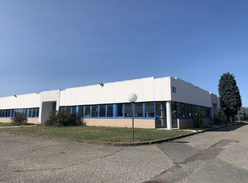 Bureau dans Mérignac à louer - Photo de l’immeuble – Image 1 sur 6