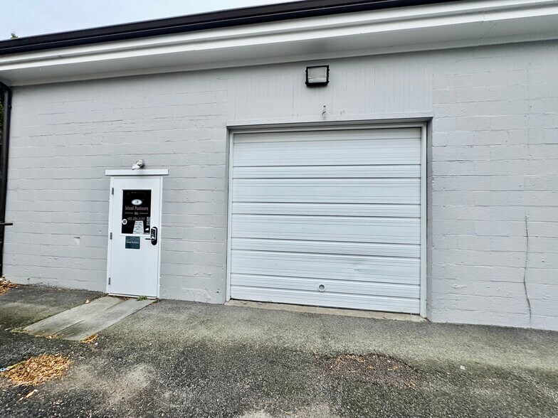 19 JT Connell Hwy, Newport, RI à louer - Photo de l’immeuble – Image 2 sur 9