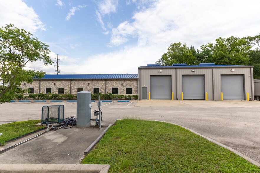8810 Fm 1960 Bypass Rd W, Humble, TX à vendre - Photo de l’immeuble – Image 3 sur 8